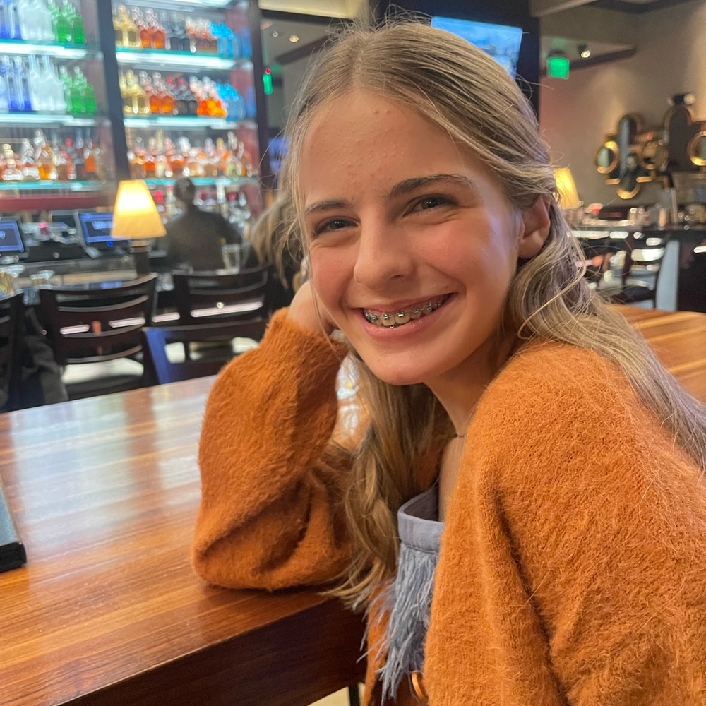 Meet your Posher, Bella